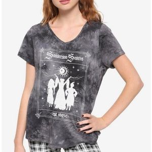 Disney Her Universe Hocus Pocus tee